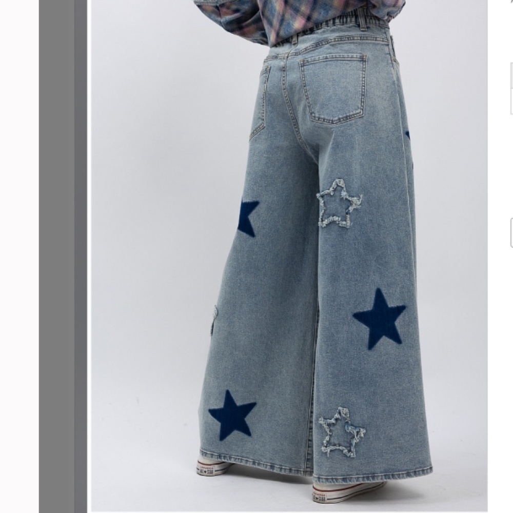 💲BLUE VELVET “ LYNN “ BLUE VELVET DENIM PANTS WITH STAR PATCH DETAIL 63A - Picture 3 of 4